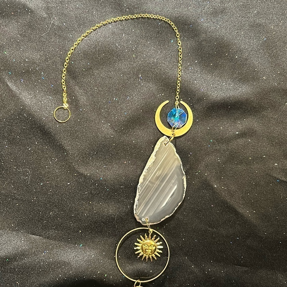 🍒🌟Gold Rainbow 🌈 Crystal Sun Catcher (6)🌟🍒 - Picture 4 of 8